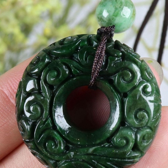 Certified Dark green 100% Natural A Jade jadeite Doughnut Pendant - Picture 3 of 5